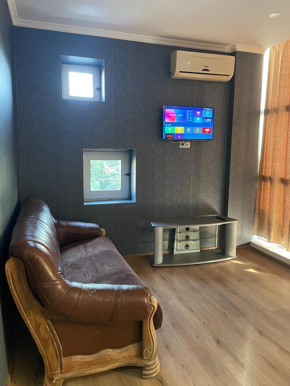 טביליסי Hotel Like מראה חיצוני תמונה